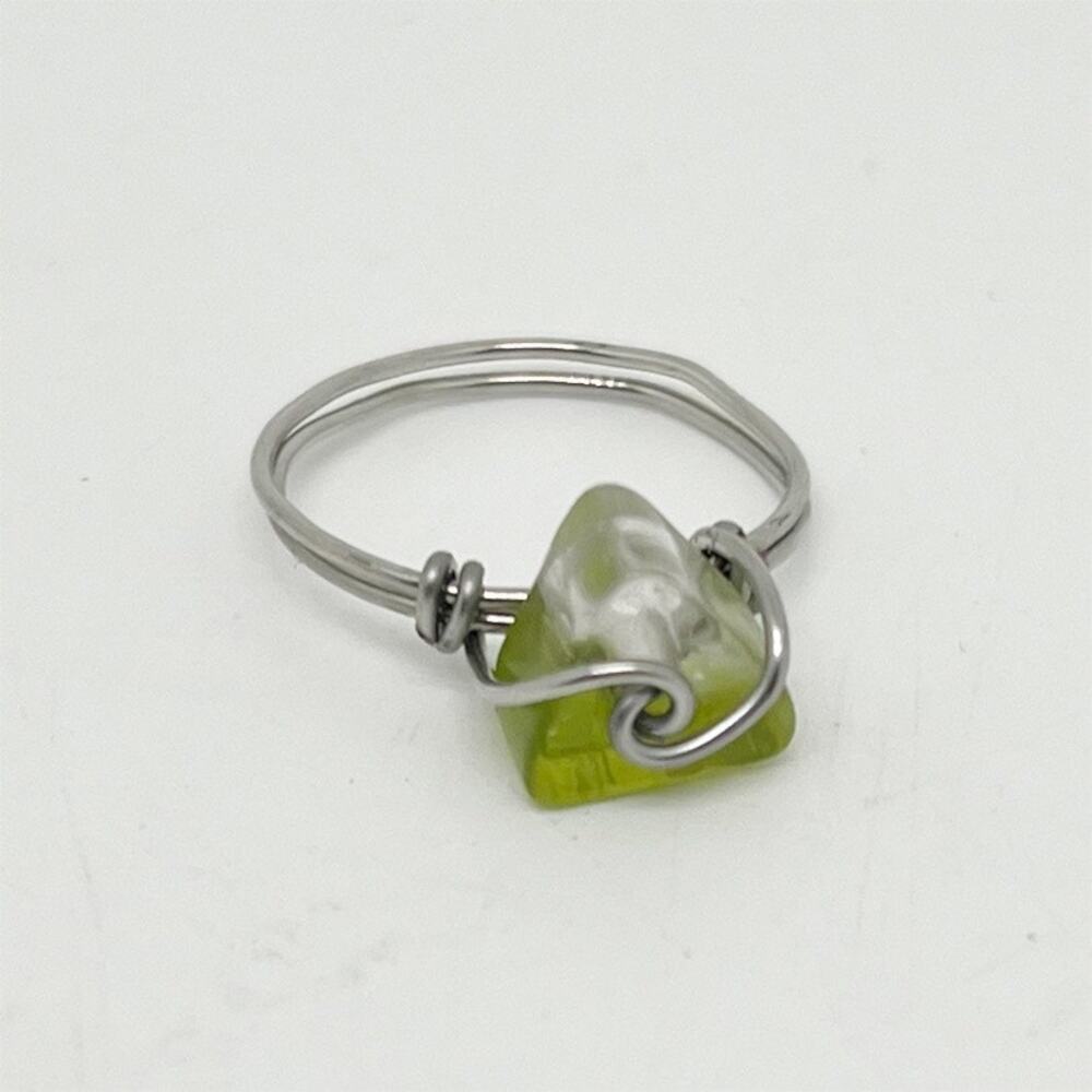 Handmade Green and Clear Bead Swirl Wire Ring Size 7 Hand Crafted Artisan